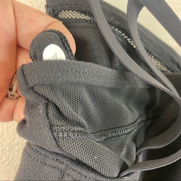 Lululemon Just Breathe Strappy Tank Black Size 4 - Picture 10 of 10